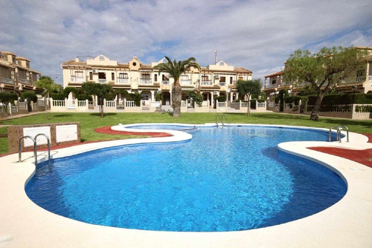 Bungalow Torrevieja Argonautas Buitenkant foto