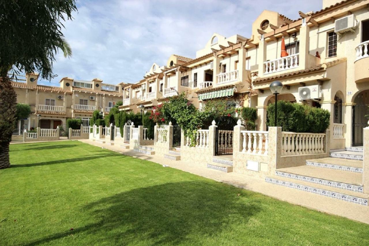 Bungalow Torrevieja Argonautas Buitenkant foto